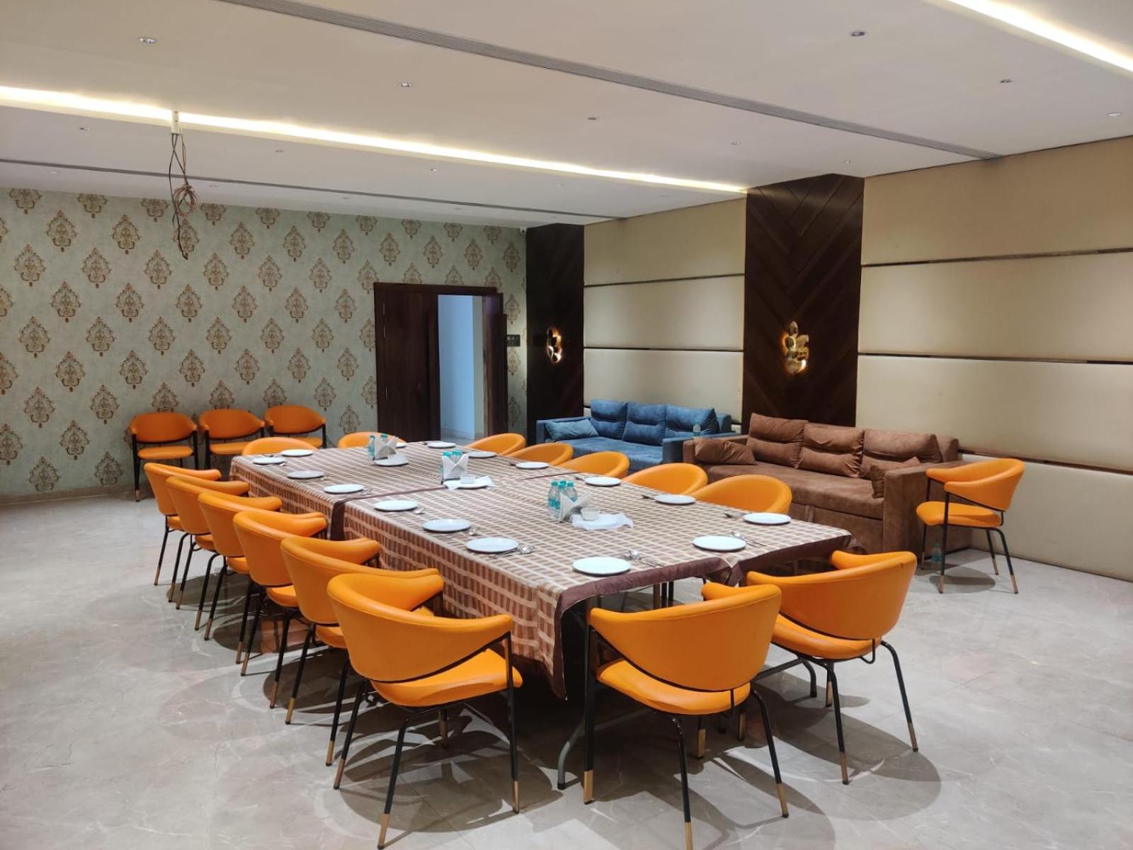 Motel Bilaspur City Luaran gambar