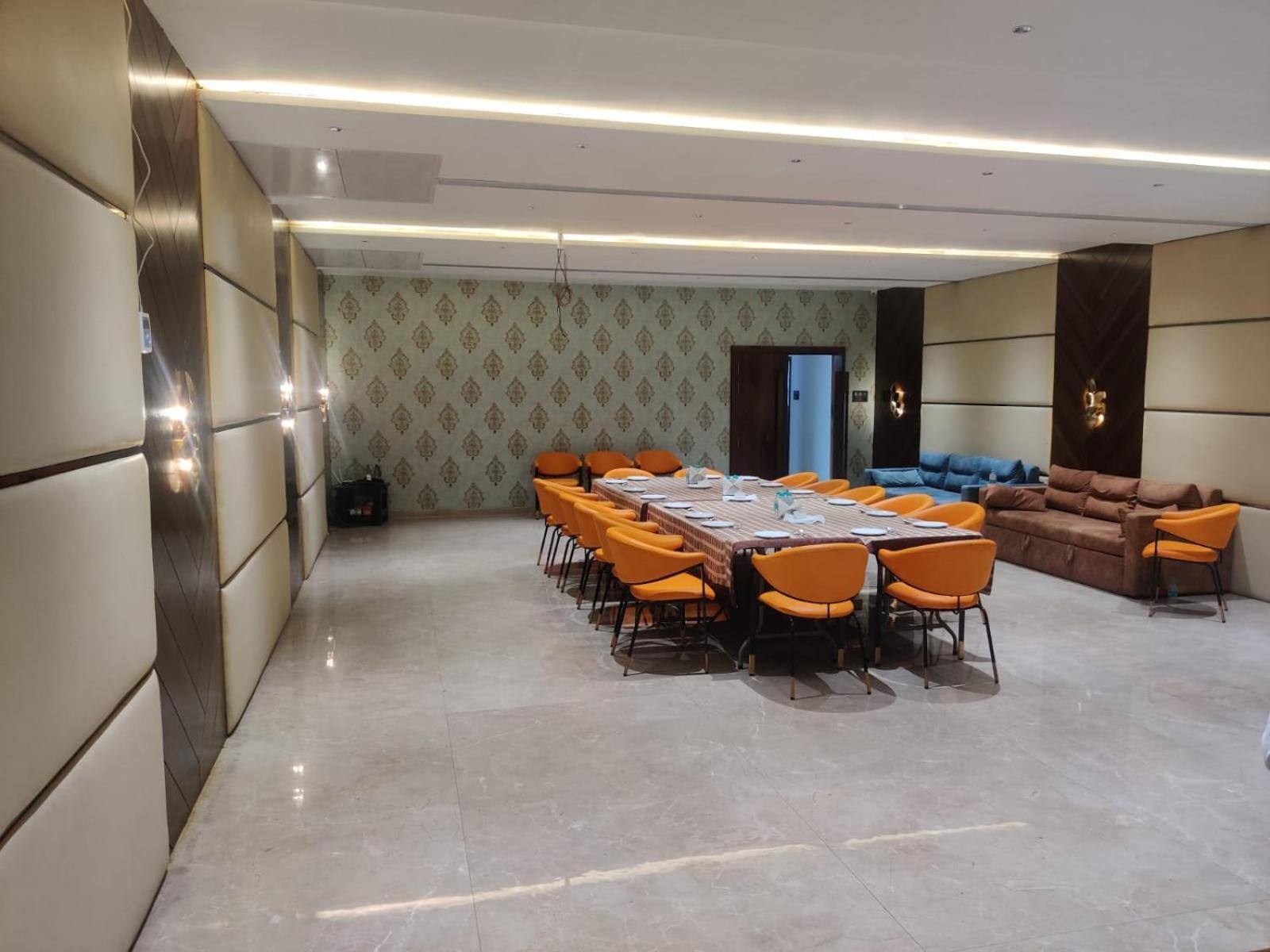 Motel Bilaspur City Luaran gambar