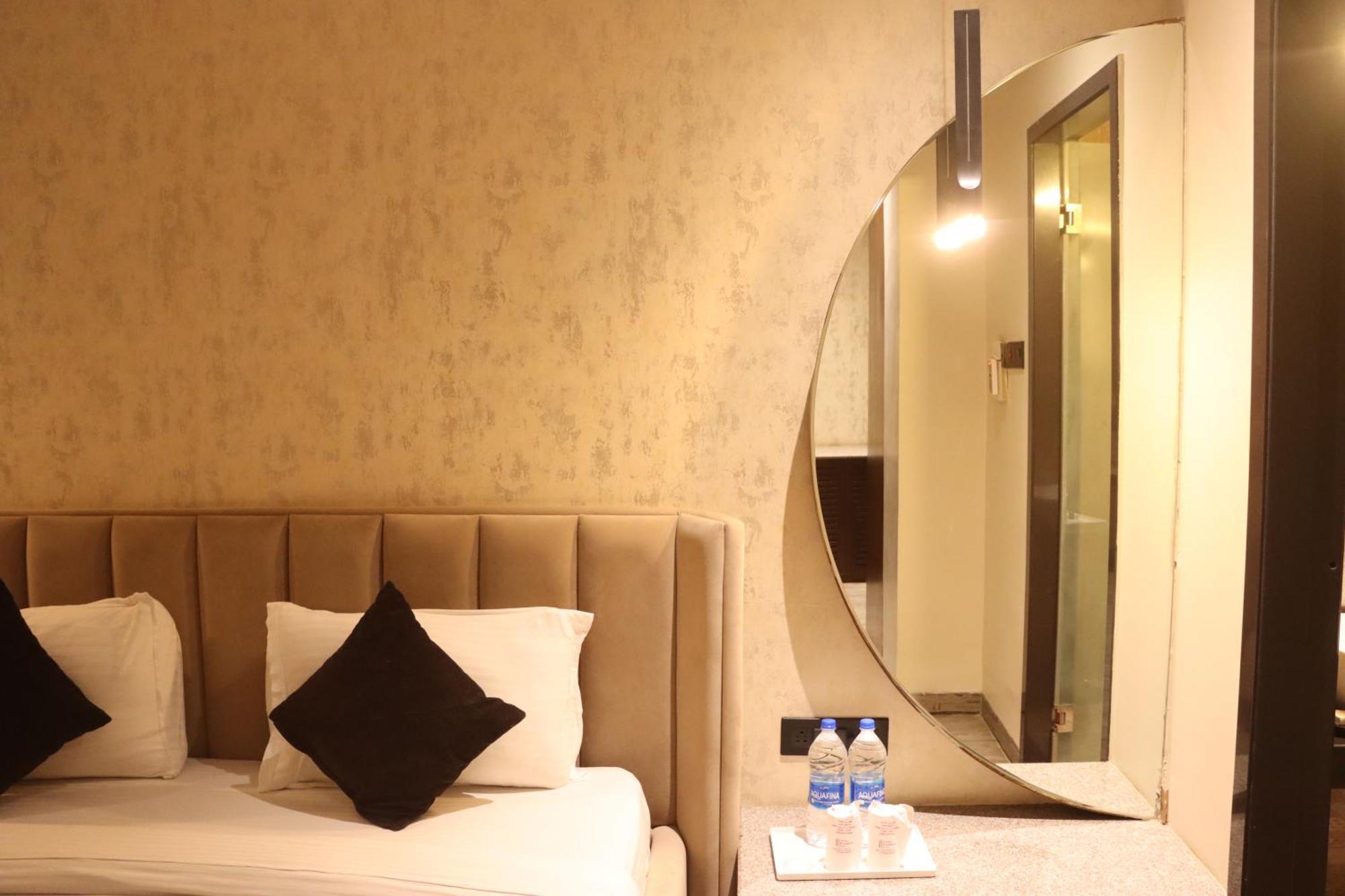 Motel Bilaspur City Luaran gambar